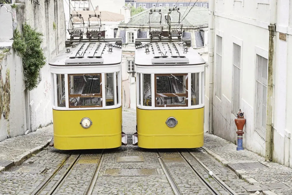 Tram, lift