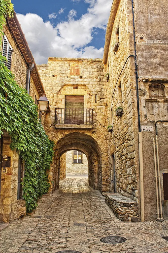 Side street in Italy