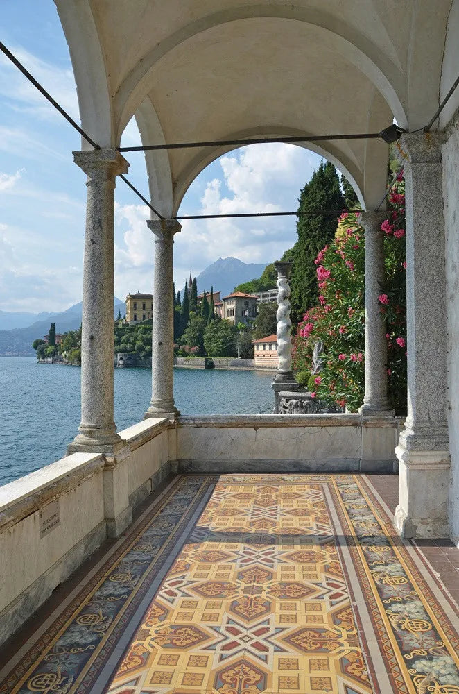 lake Como