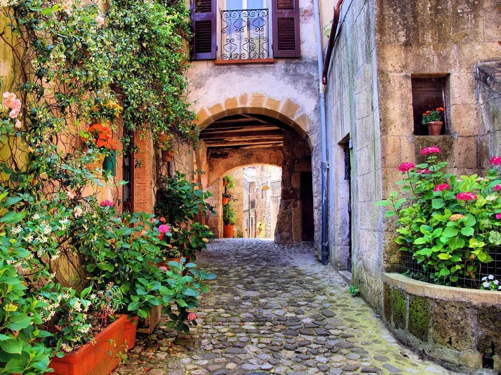 Street in Tuscany, Italy