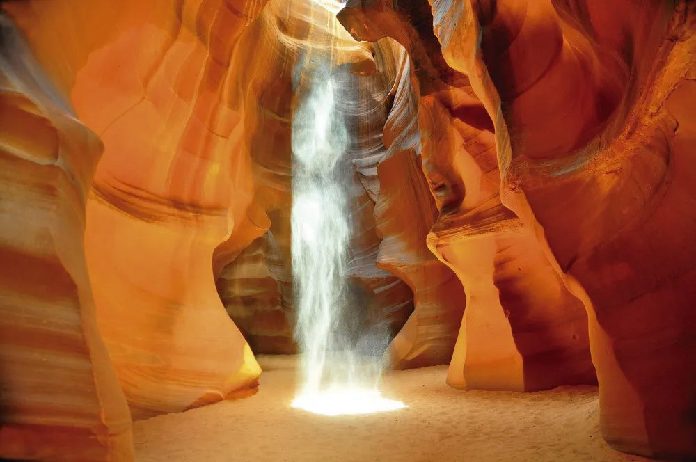 A ray of light in the cave
