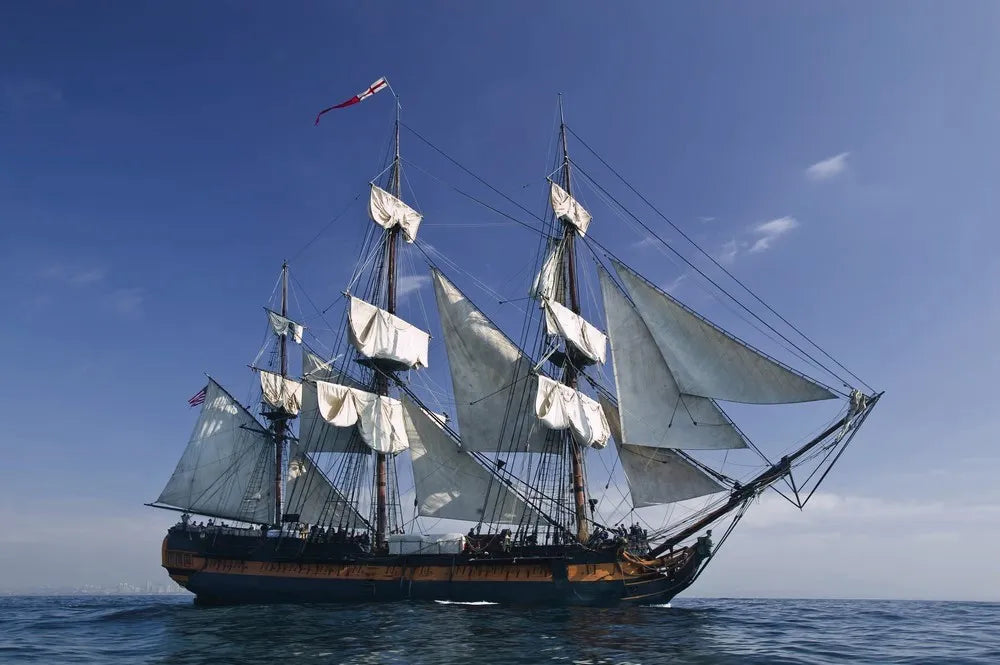 Sailing frigate