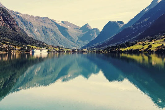 Mountain lake