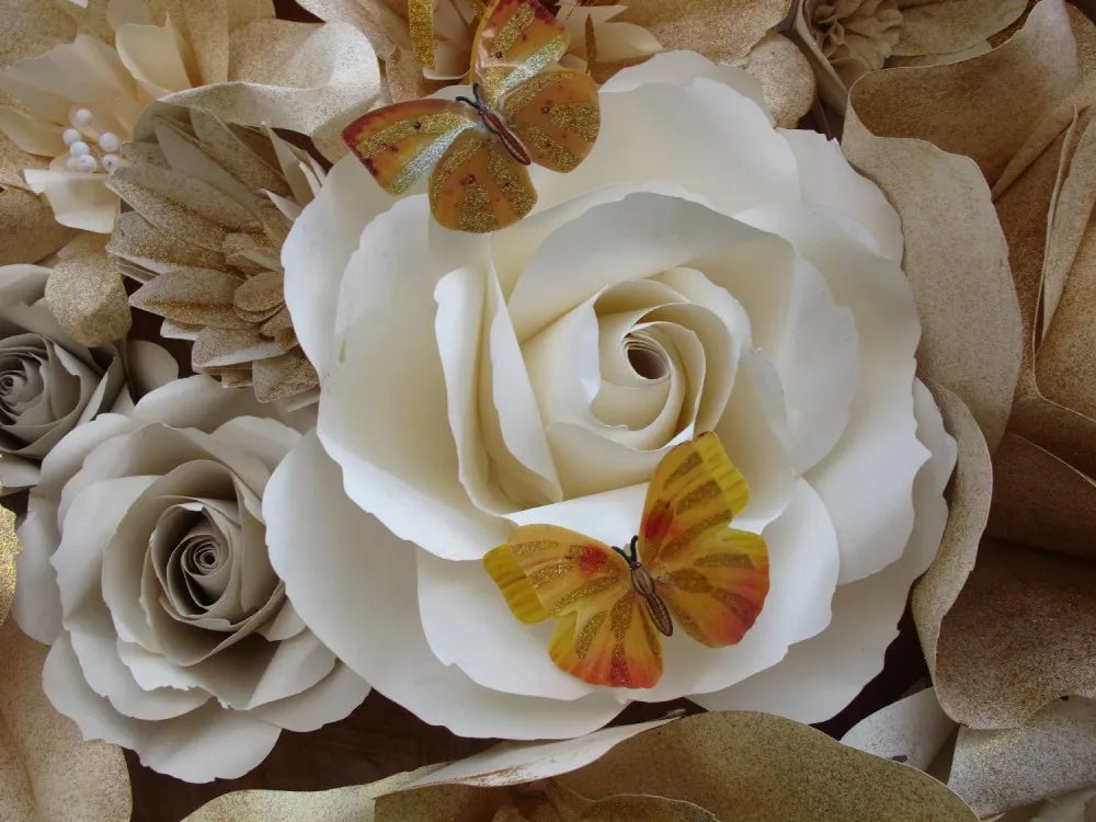 Paper roses