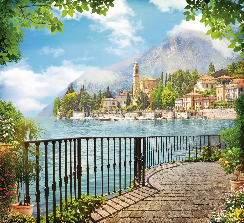 Promenade in Italy