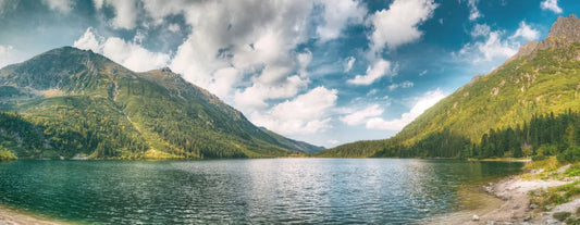 Panorama mountain lake